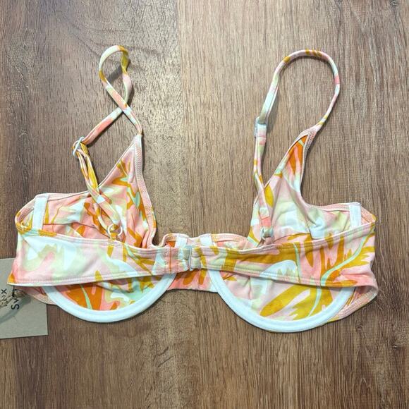 NWT Stone Fox Swim Conch Bikini Top - Hot Tropix Print Size Large - Picture 5 of 6